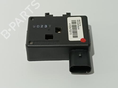Used Electronic module MITSUBISHI OUTLANDER III (GG_W, GF_W, ZJ, ZL, ZK) 2.4 Hybrid 4WD (GG3W) (208 hp) 13874977