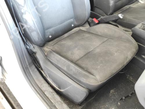 Right front seat RENAULT CLIO V (B7_) 1.0 LPG (B7MT) | BP36433624C16 - Image 2