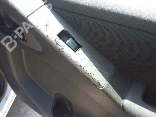 Used Right front window switch NISSAN PATHFINDER III (R51) 2.5 dCi (174 hp) 2757826