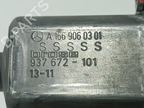 Left front window motor MERCEDES-BENZ S-CLASS (W222, V222, X222) S 350 BlueTEC / d (222.132, 222.032, 222.123) | BP15811307E21