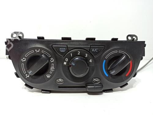 Used Climate control SUZUKI CELERIO (LF) 1.0 (AVK310) (68 hp) 24118937