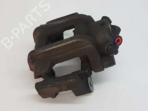 Used Right front brake caliper BMW 1 (F21) 116 d (116 hp) 11543246
