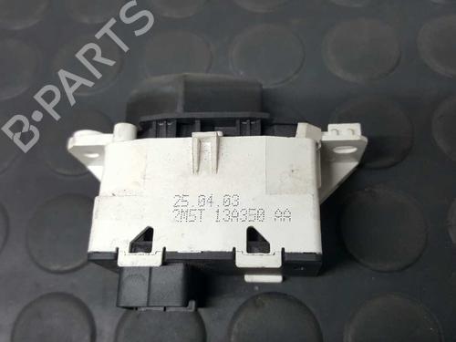 Pulsante luci di emergenza FORD FOCUS I (DAW, DBW) 1.8 TDCi | BP6628394I22