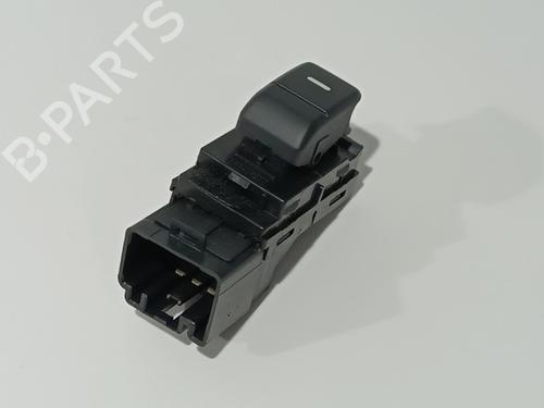 Used Right front window switch LAND ROVER RANGE ROVER SPORT I (L320) 2.7 D 4x4 (190 hp) 17674533