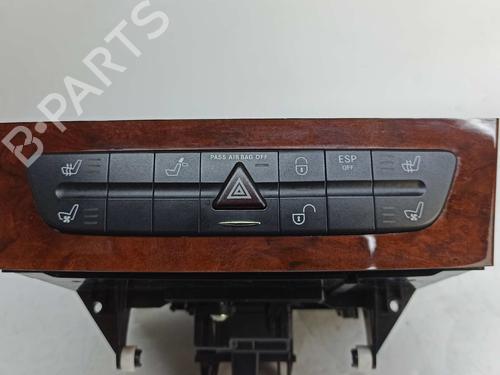 Used Warning switch MERCEDES-BENZ E-CLASS (W211) E 320 CDI (211.026) (204 hp) 7680018
