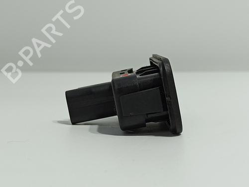Tailgate handle RENAULT CAPTUR I (J5_, H5_) 1.2 TCe 120 | BP11496264C132