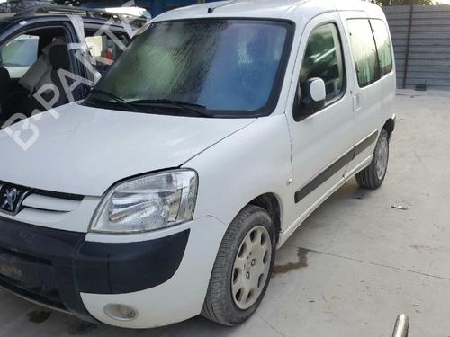 Réservoir de direction assistée PEUGEOT PARTNER MPV (5_, G_) 1.6 HDi 90 | BP14528079M117 