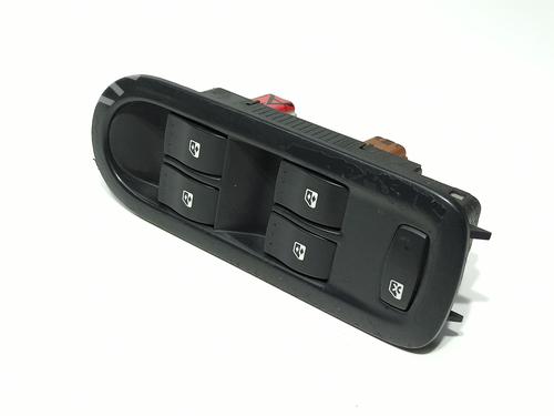Used Left front window switch Left front window switch RENAULT MEGANE II Saloon (LM0/1_) 1.9 dCi (LM0G, LM1G, LM2C) (120 hp) 32979922 32979922