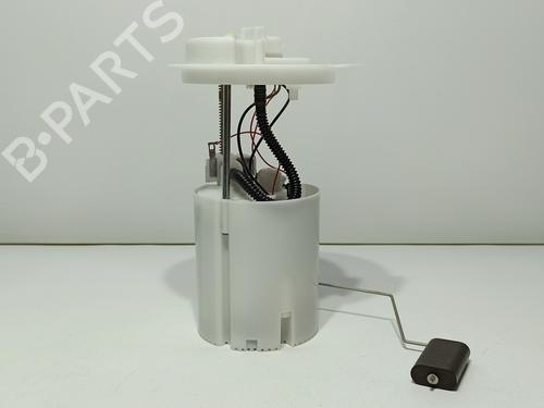 Used Fuel pump FIAT 500L (351_, 352_) 1.4 (199LYB1B) (95 hp) 19106915