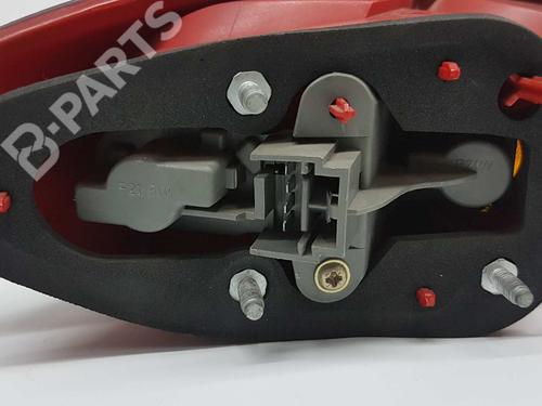 Right taillight ALFA ROMEO 147 (937_) 1.6 16V T.SPARK (937.AXA1A, 937.AXB1A, 937.BXB1A) | BP6629823C35 