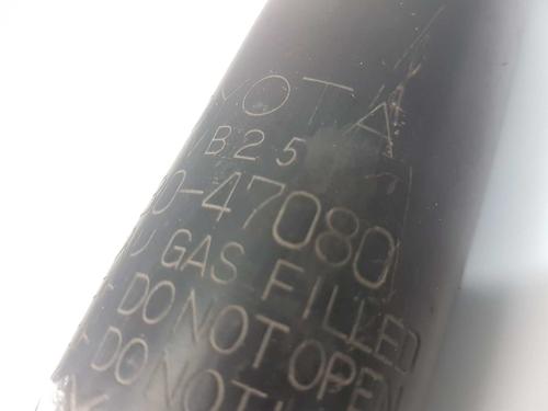 Right rear shock absorber TOYOTA PRIUS (_W3_) 1.8 Hybrid (ZVW3_) | BP4495179M19 