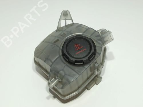 Used Expansion tank Expansion tank VW GOLF VIII (CD1, DA1) 1.4 GTE Plug-in Hybrid (245 hp) 40107895 40107895
