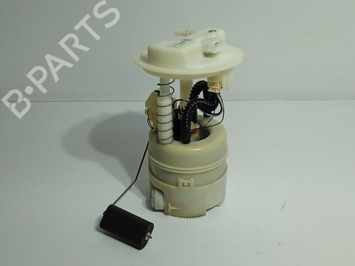 Used Fuel pump RENAULT CLIO III (BR0/1, CR0/1) 1.2 16V (BR02, BR0J, BR11, CR02, CR0J, CR11) (75 hp) 28970427