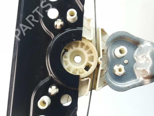 Rear right window mechanism MERCEDES-BENZ C-CLASS (W203) C 220 CDI (203.006) | BP4824300C25