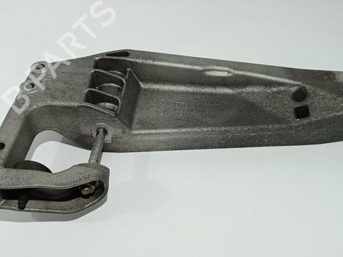 Used Gearbox mount BMW X4 (F26) xDrive 20 d (190 hp) 17674491