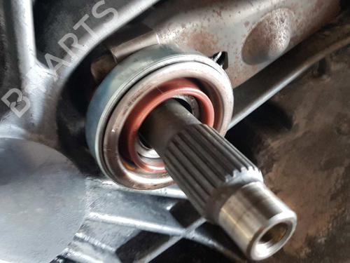 Gearbox HONDA CIVIC VIII Hatchback (FN, FK) 2.2 CTDi (FK3) | BP2744770M3