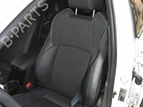left-front-seat-toyota-corolla-hatchback-_e21_-_ea1_-_eh1_-2018-16736317 main image