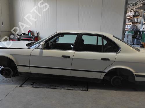 Used Parts BMW 5 (E34) 520 i (150 hp) 4281533