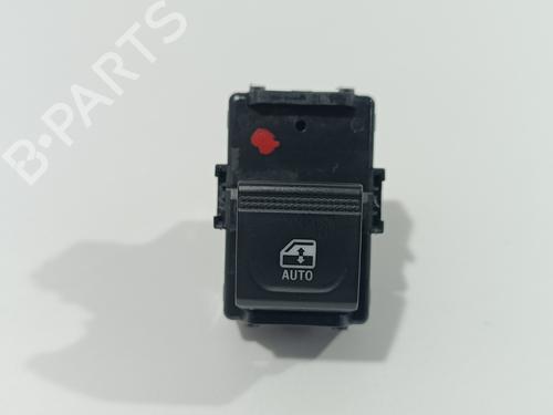 BP18050037I26 main image