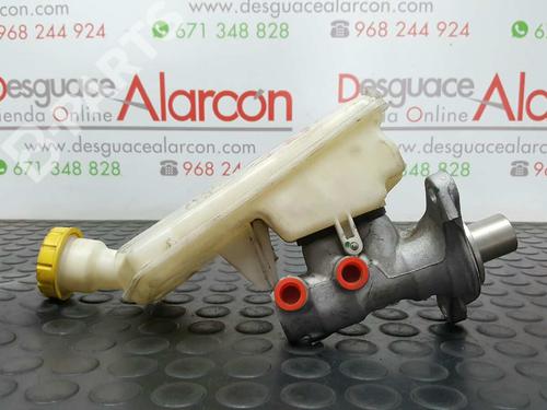 Used Brake master cylinder PEUGEOT 208 I (CA_, CC_) 1.6 HDi (94 hp) 2738023