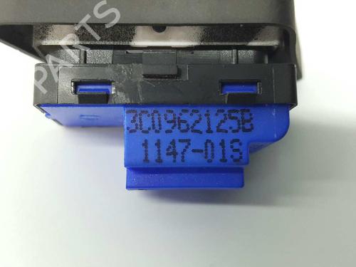 Switch VW PASSAT B6 Variant (3C5) 1.9 TDI | BP14533077I30