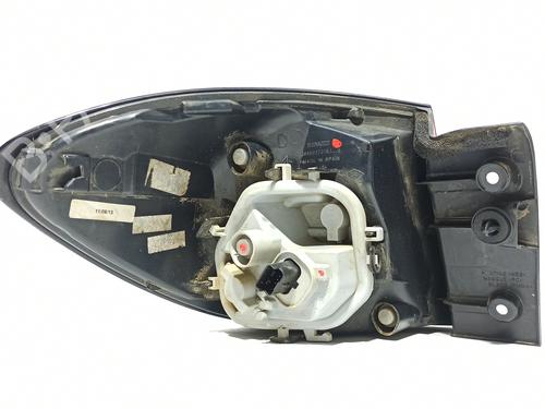 Høyre baklys RENAULT CAPTUR I (J5_, H5_) 1.5 dCi 90 (J5N4, J5M5, J5MW, J5M6, J5AL, J5AJ) | BP12318957C35