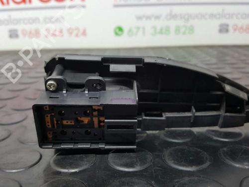 Left rear window switch HONDA CIVIC VII Hatchback (EU, EP, EV) 1.6 i (EP2, EU8, EU6) | BP2734177I29