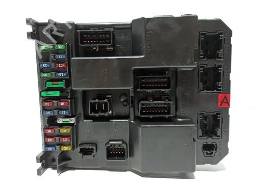 Used Fuse box PEUGEOT 307 (3A/C) 2.0 HDi 90 (90 hp) 23953529