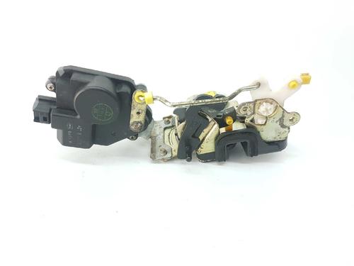 Used Rear right lock HYUNDAI SANTA FÉ I (SM) 2.0 CRDi (113 hp) 3729204