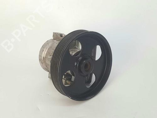 Used Steering pump PEUGEOT 406 (8B) [1995-2005]  8691332