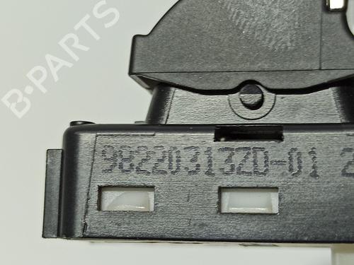 Left rear window switch PEUGEOT 3008 II SUV (MC_, MR_, MJ_, M4_) 1.5 BlueHDi 130 | BP28685782I29 