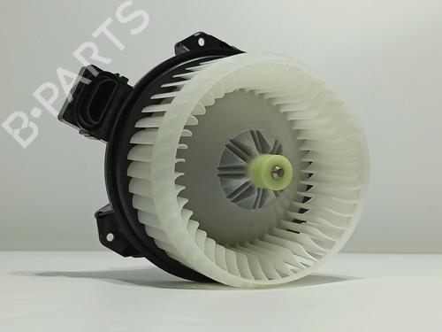 Moteur de chauffage TOYOTA YARIS (_P13_) 1.0 (KSP130_, KSP130) (69 hp) 18021401