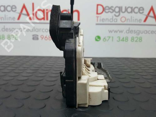 Front right lock VW GOLF VI (5K1) 2.0 TDI | BP2745744C97