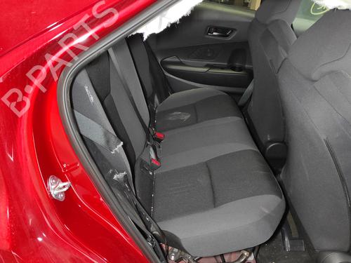 rear-seat-toyota-c-hr-_x2_-_h2_-2023-26702048 main image