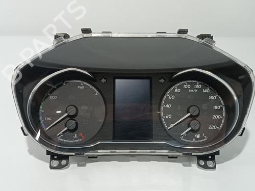 Used Instrument cluster TOYOTA YARIS (_P13_) 1.5 Hybrid (NHP130_) (101 hp) 13252895