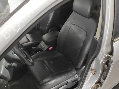 left-front-seat-chevrolet-captiva-c100-c140-2006-40108169 main image