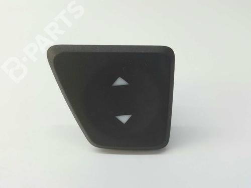 Used Left front window switch FIAT 500 (312_) 1.2 (312AXA1A) (69 hp) 5821225