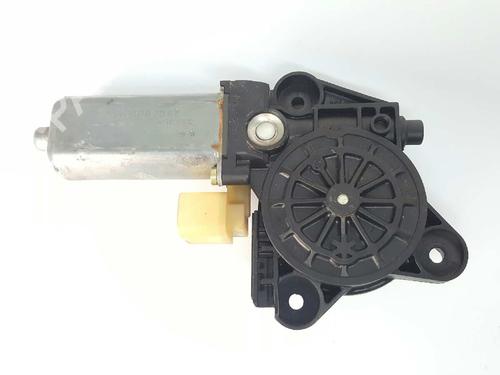 Left rear window motor MERCEDES-BENZ C-CLASS (W203) C 220 CDI (203.006) | BP4955164E23 
