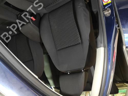 Right front seat VW GOLF VI (5K1) 1.6 TDI | BP36076866C16 - Image 3