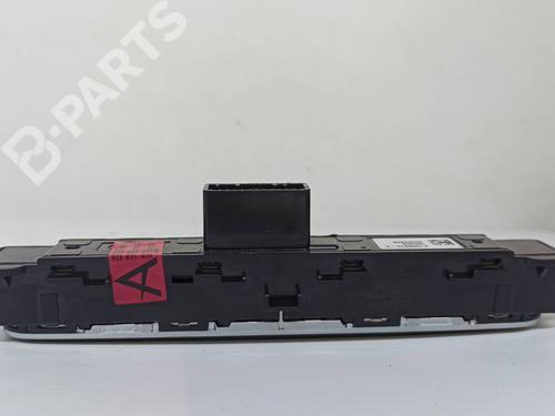Switch RENAULT MEGANE IV Hatchback (B9A/M/N_) 1.5 Blue dCi 115 (B9A6) | BP10865997I30 