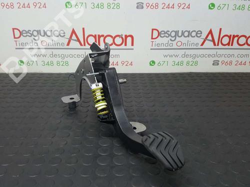 Clutch pedal RENAULT MEGANE IV Hatchback (B9A/M/N_) 1.2 TCe 130 (B9MR) | BP8776580I13 