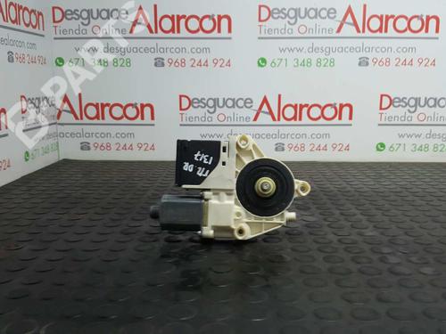Portierruitmotor rechtsachter RENAULT MEGANE III Hatchback (BZ0/1_, B3_) 1.5 dCi (106 hp) 2757993