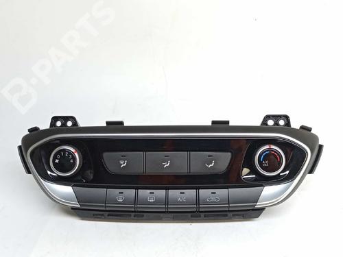 Used Climate control HYUNDAI i30 (PDE, PD, PDEN) 1.6 CRDi (95 hp) 9177532