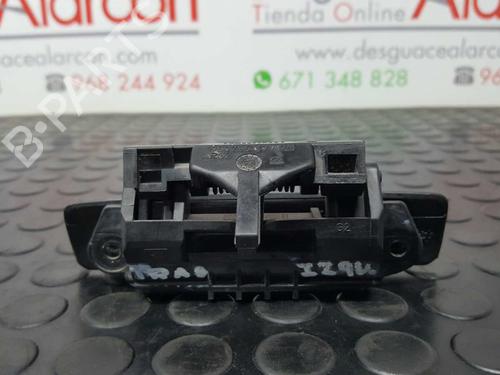 Rear left exterior door handle PEUGEOT 306 Hatchback (7A, 7C, N3, N5) 1.9 D | BP2742690C130