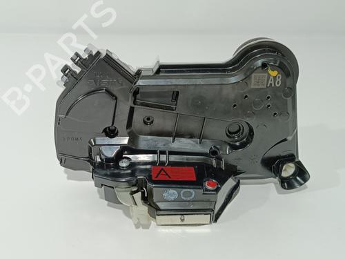 Used Front left lock TOYOTA COROLLA Estate (_E21_) 2.0 Hybrid (MZEH12) (180 hp) 19516630