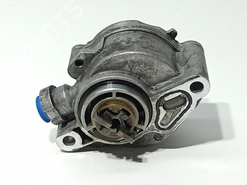 Used Vacuum pump CITROËN C4 I (LC_) 1.6 HDi (90 hp) 24323689