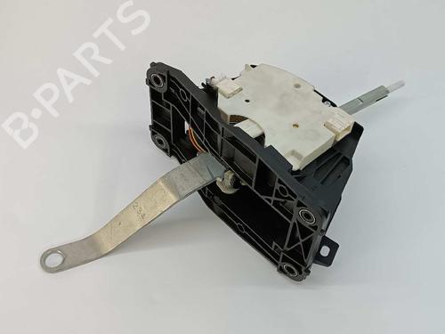 Used Gear lever INFINITI Q50 50 D (170 hp) 9517837