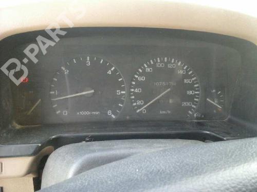 Used Instrument cluster LAND ROVER DISCOVERY I (LJ) 2.5 TDI 4x4 (113 hp) 3325316