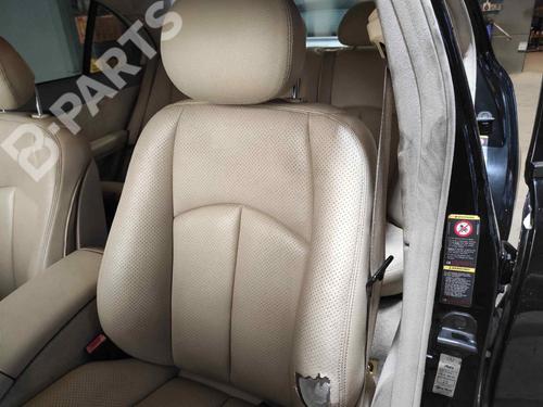 Used Left front seat MERCEDES-BENZ E-CLASS (W211) E 320 CDI (211.026) (204 hp) 9280415