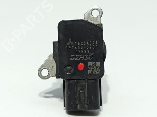 Mass air flow sensor MITSUBISHI OUTLANDER III (GG_W, GF_W, ZJ, ZL, ZK) 2.2 Di-D (GF6W) | BP16388583M95